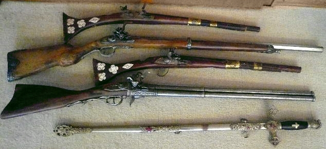 Militaria